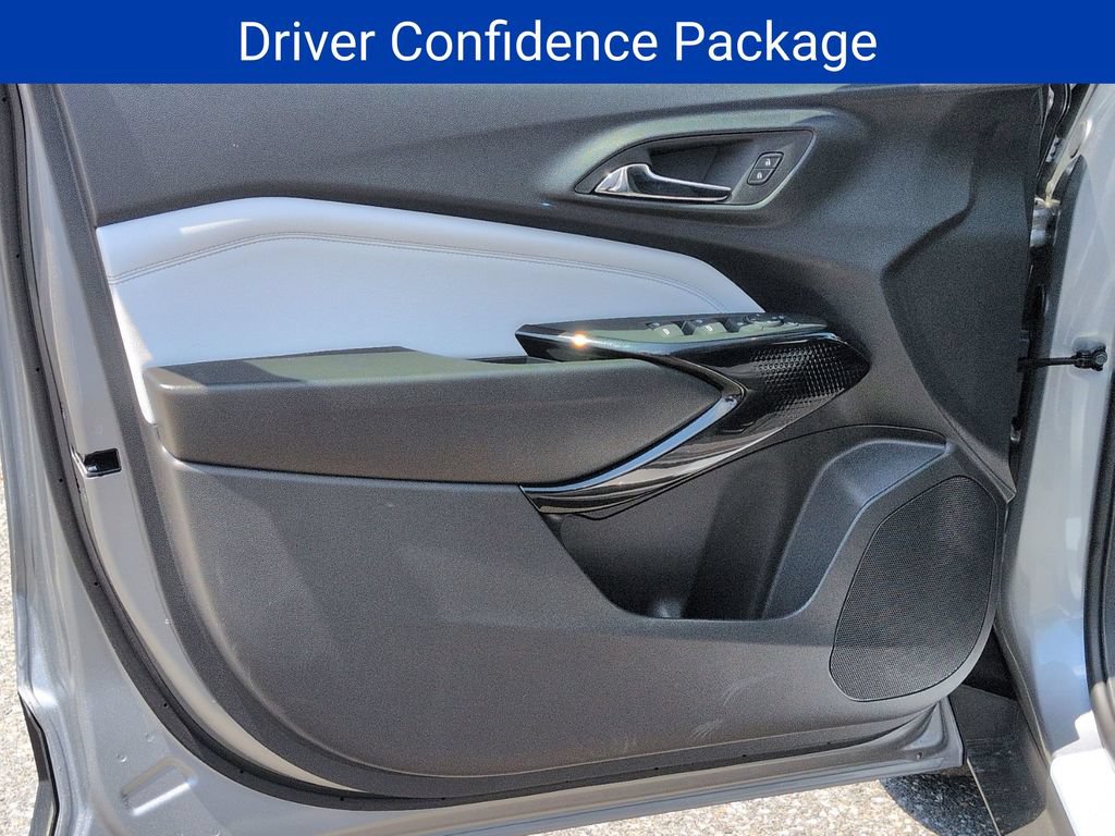 New 2026 Chevrolet Trax LT w/ Sunroof Package FWD image 9