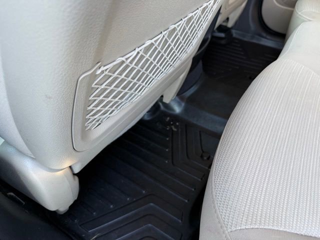 Used 2014 Kia Sorento LX image 12