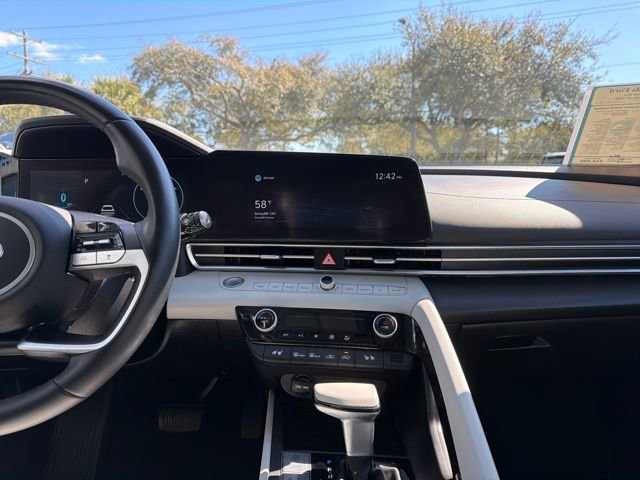 Used 2021 Hyundai Elantra Limited w/ Cargo Package image 22