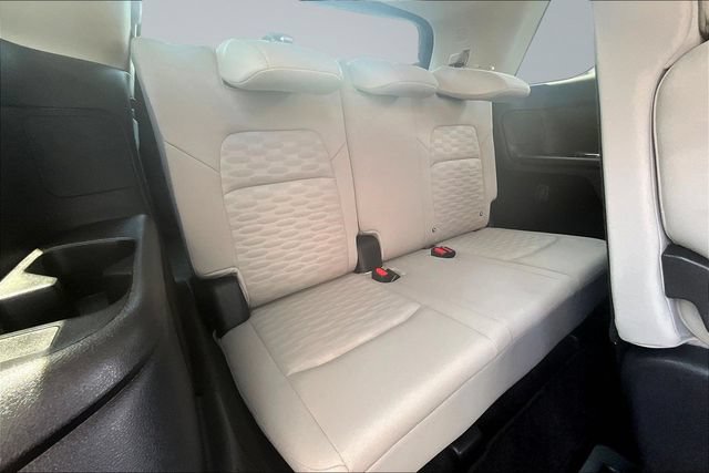 Used 2025 Nissan Pathfinder SV AWD/4WD image 26