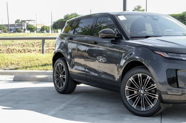 New 2026 Land Rover Range Rover Evoque S AWD/4WD image 8