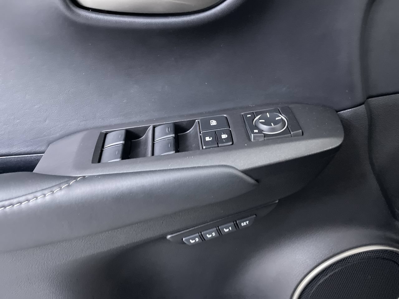 Used 2015 Lexus NX 200t AWD w/ Premium Package image 11