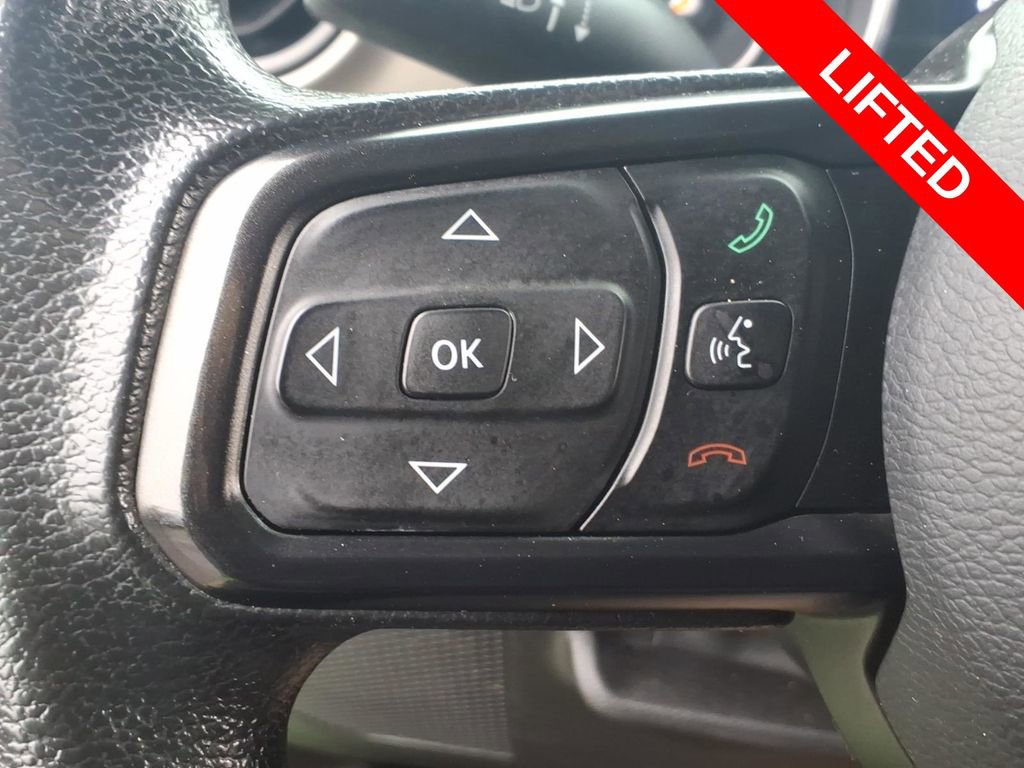 Used 2018 Jeep Wrangler Unlimited Sport image 22