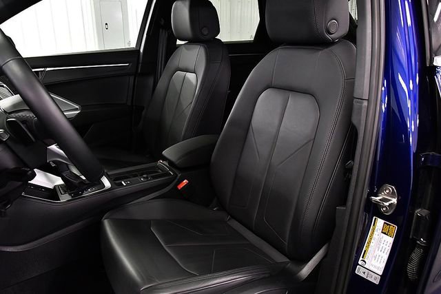 Used 2025 Audi Q3 2.0T Premium image 28