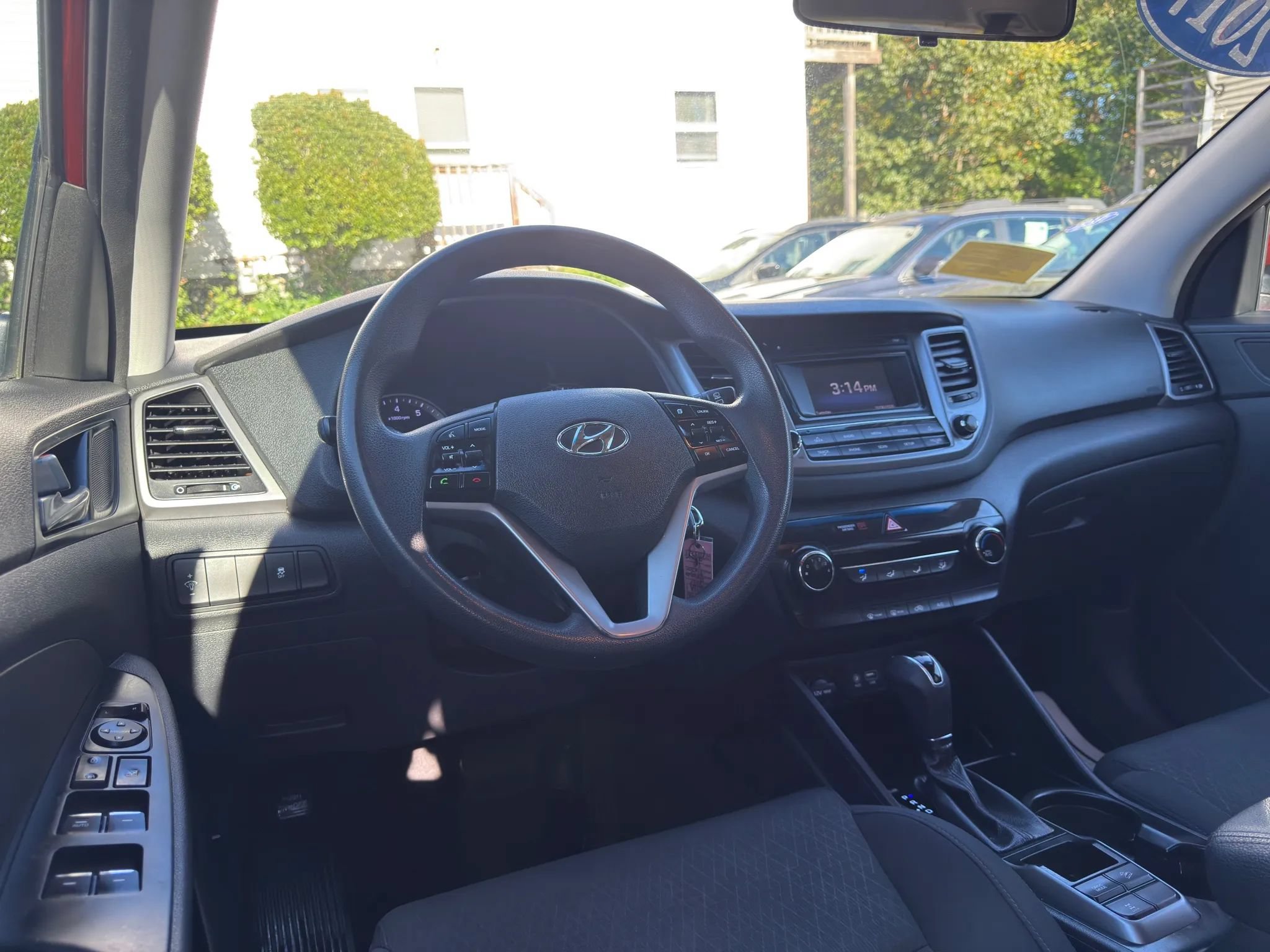 Used 2017 Hyundai Tucson SE w/ SE Popular Package 02 AWD/4WD image 28