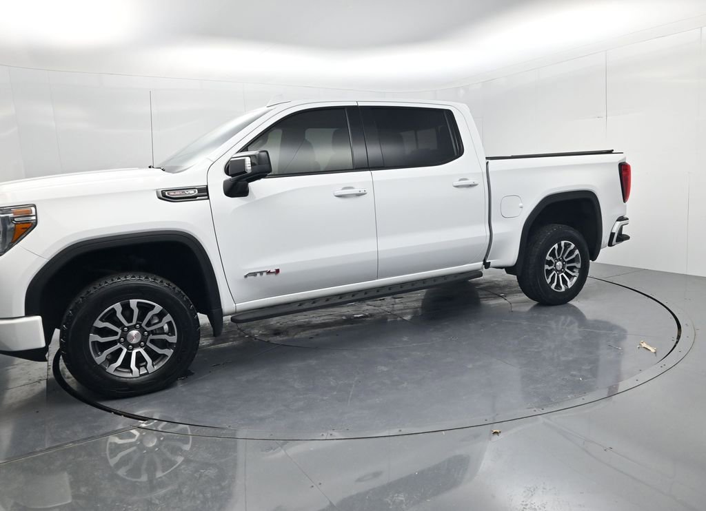 Used 2021 GMC Sierra 1500 AT4 w/ AT4 Premium Package AWD/4WD image 4
