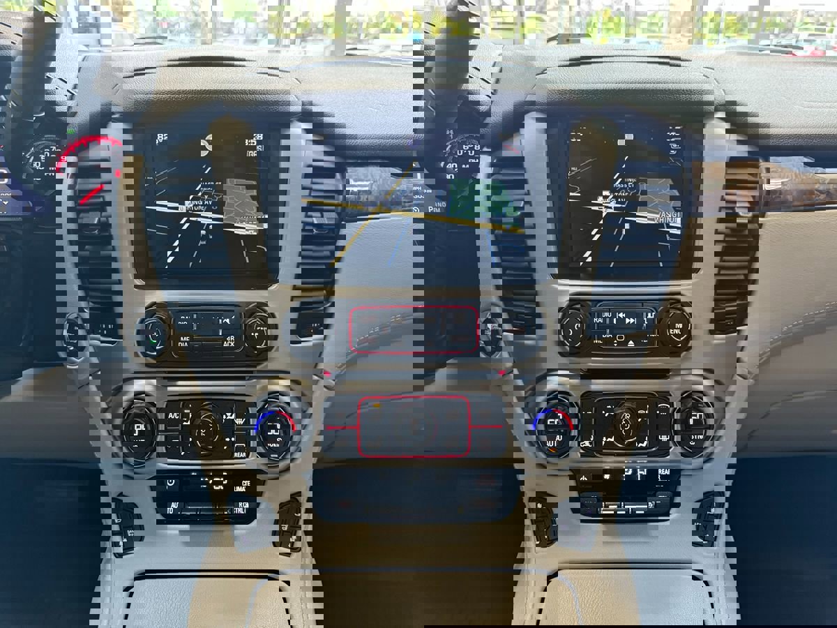 Used 2015 GMC Yukon Denali w/ Touring Package image 20