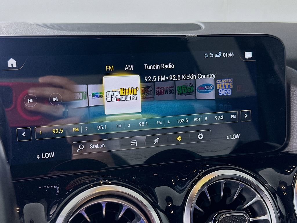 Used 2022 Mercedes-Benz GLA 250 image 29