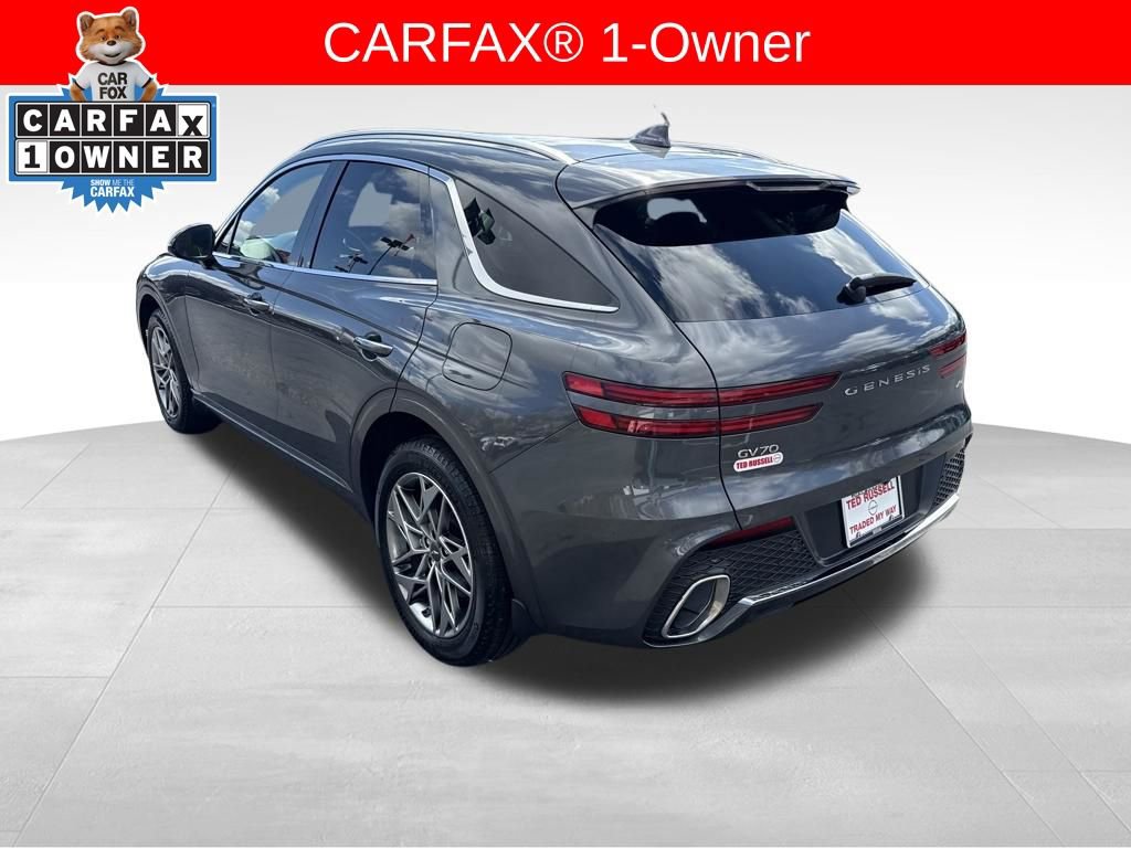 Used 2022 Genesis GV70 2.5T w/ Select Package image 3