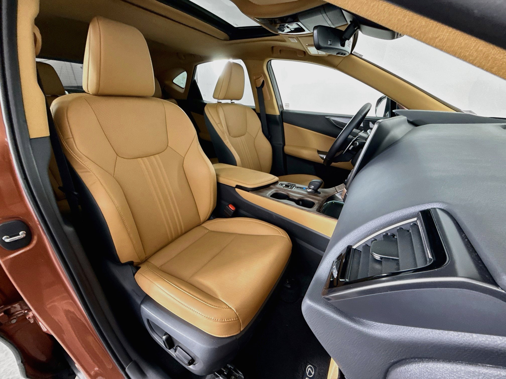 Certified 2025 Lexus NX 350h AWD w/ Cold Area Package image 26