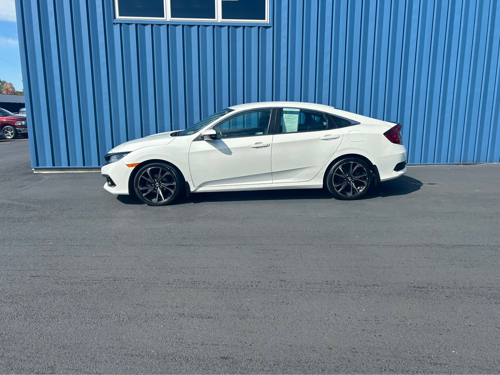 Used 2019 Honda Civic Sport image 16