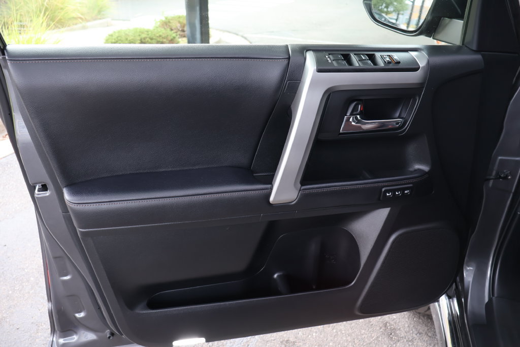 Certified 2022 Toyota 4Runner Limited AWD/4WD image 22
