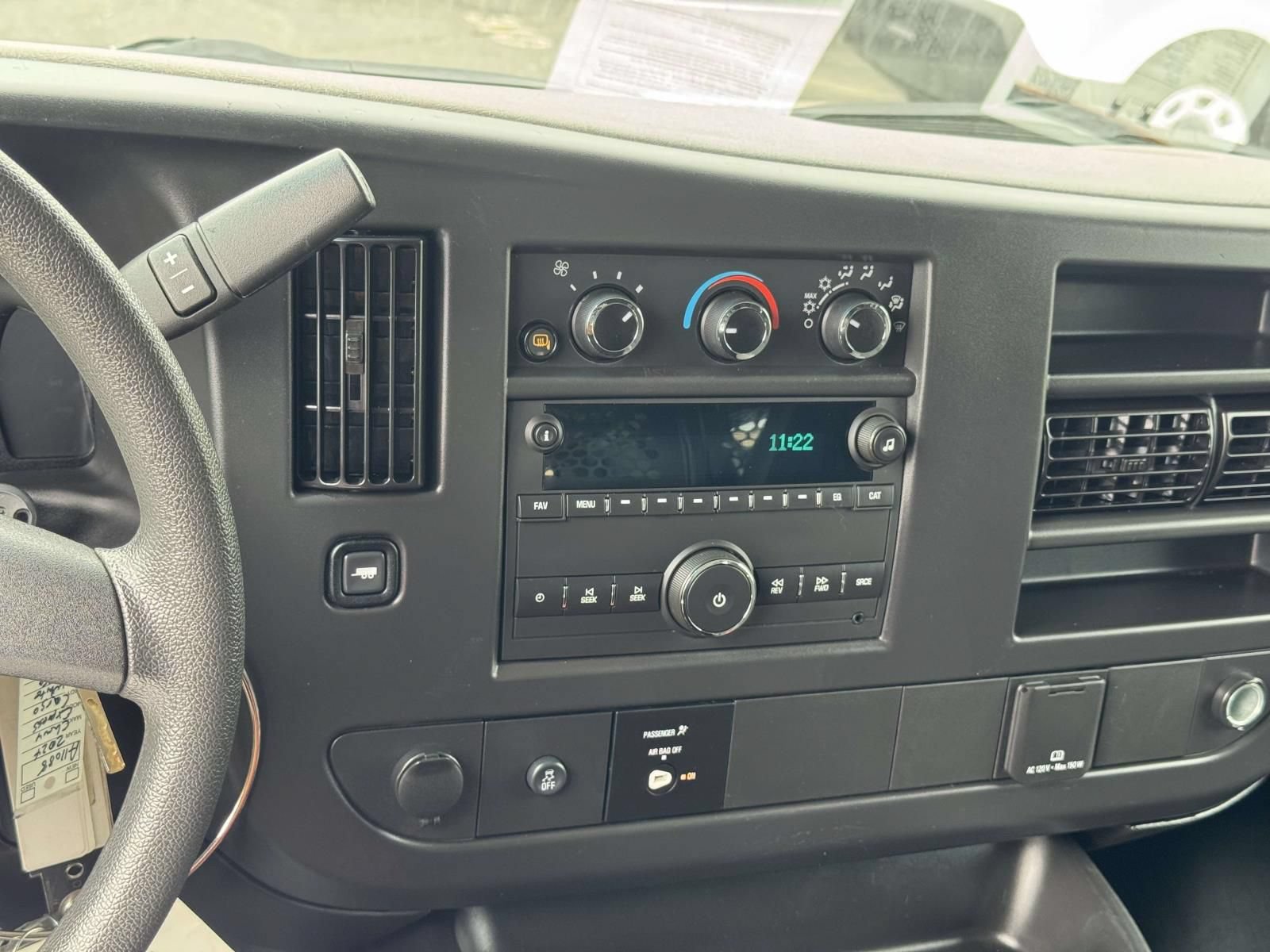 Used 2024 Chevrolet Express 2500 w/ Driver Convenience Package RWD image 4
