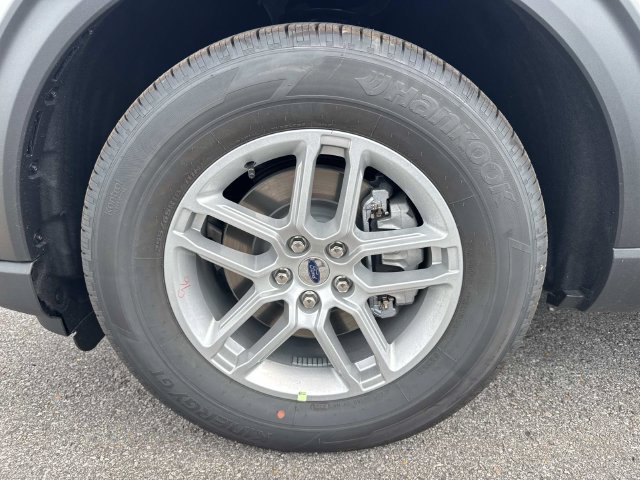 New 2026 Ford Explorer Active w/ Active Comfort Package RWD image 9