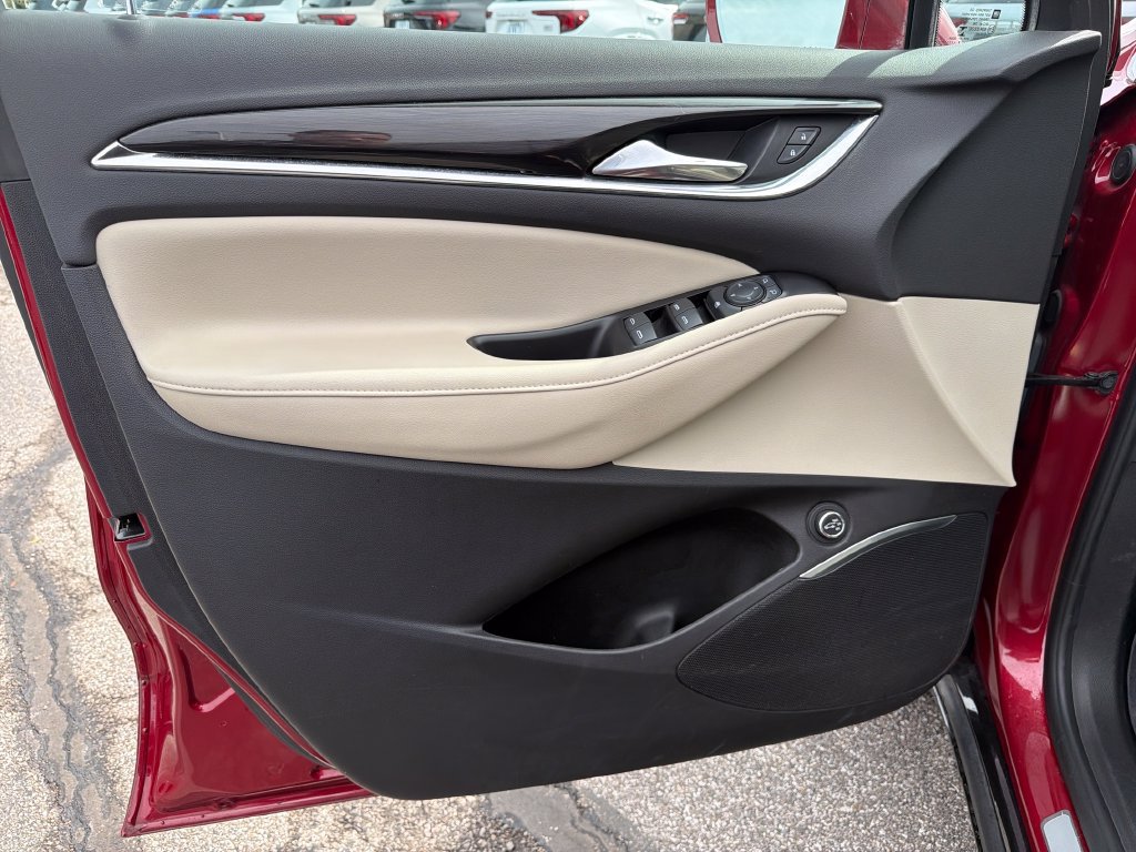 Certified 2019 Buick Enclave Essence AWD/4WD image 12