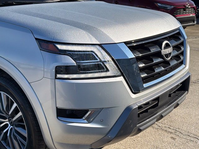 Used 2024 Nissan Armada SL w/ Captain's Chairs Package RWD image 9