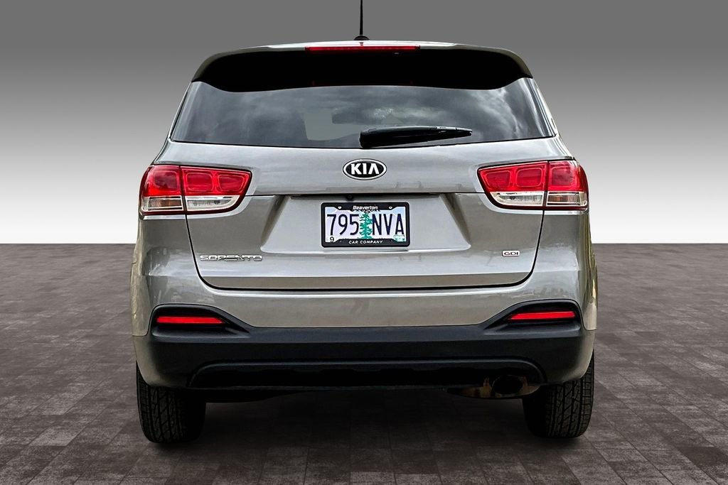Used 2018 Kia Sorento L image 6