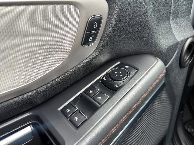 Certified 2025 Ford Expedition Active AWD/4WD image 18
