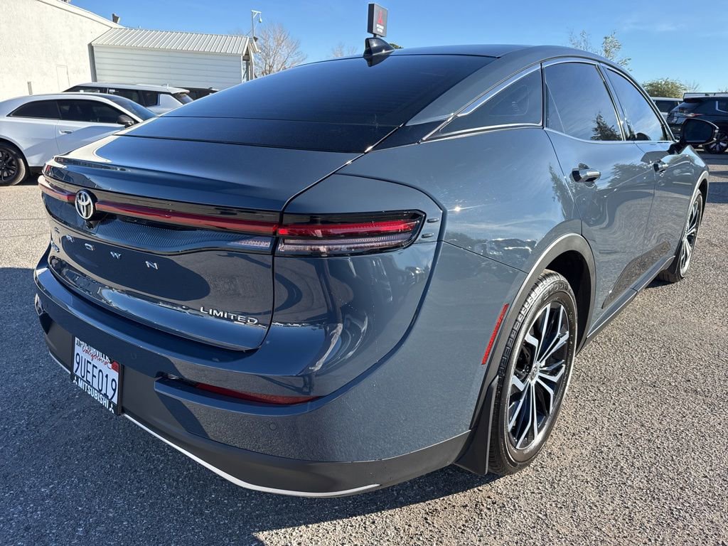 Used 2026 Toyota Crown Limited image 7