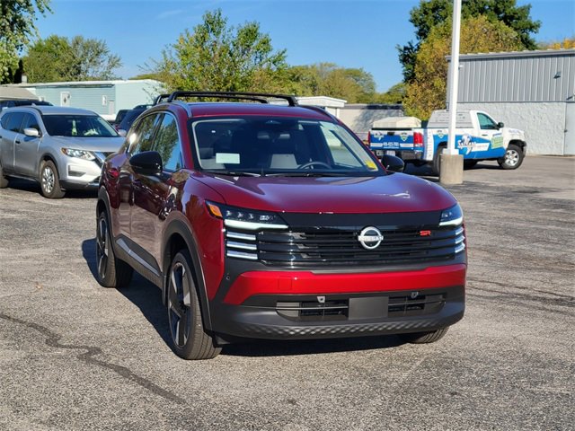 New 2026 Nissan Kicks SR w/ Cold Weather Package image 3