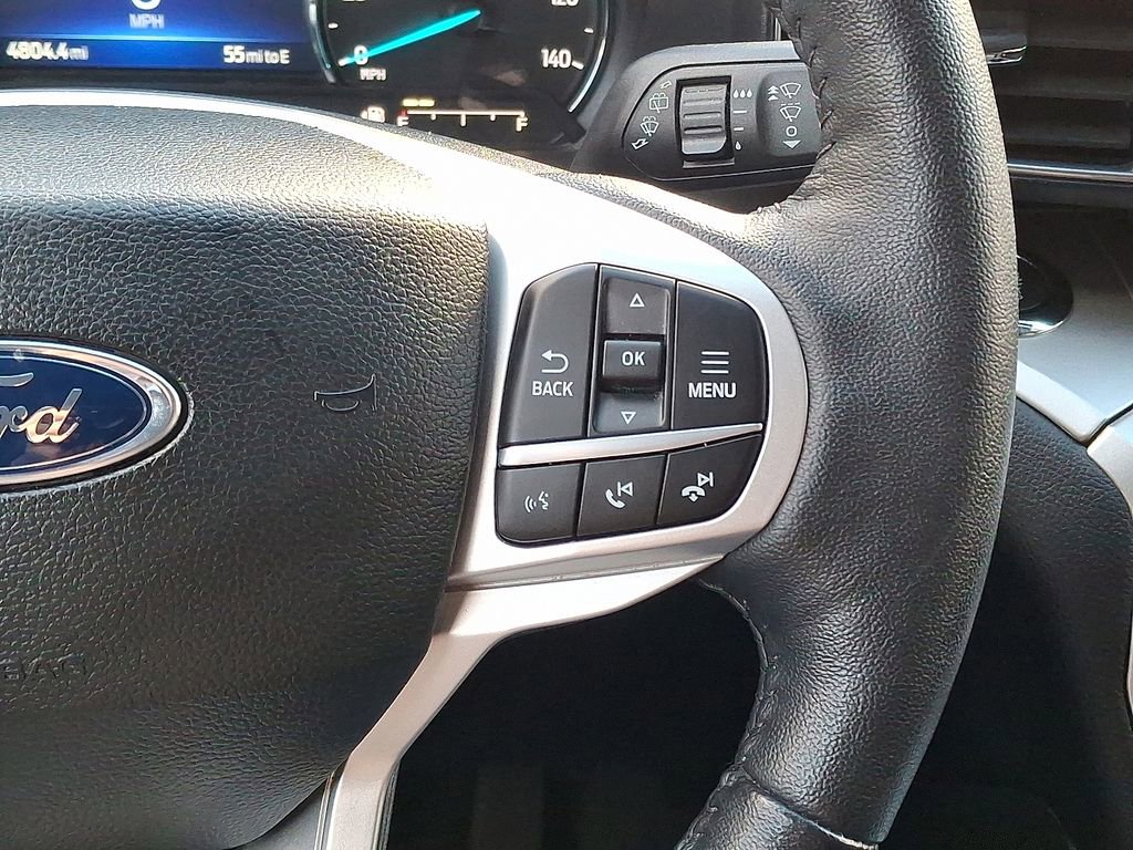 Used 2022 Ford Explorer XLT w/ Equipment Group 202A image 21