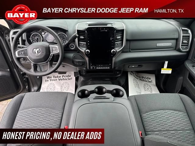 New 2026 RAM 3500 Big Horn AWD/4WD image 19