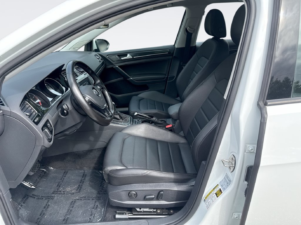 Used 2017 Volkswagen Golf SEL FWD image 13