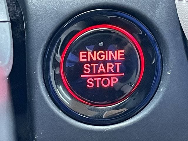 Certified 2025 Honda HR-V LX image 21