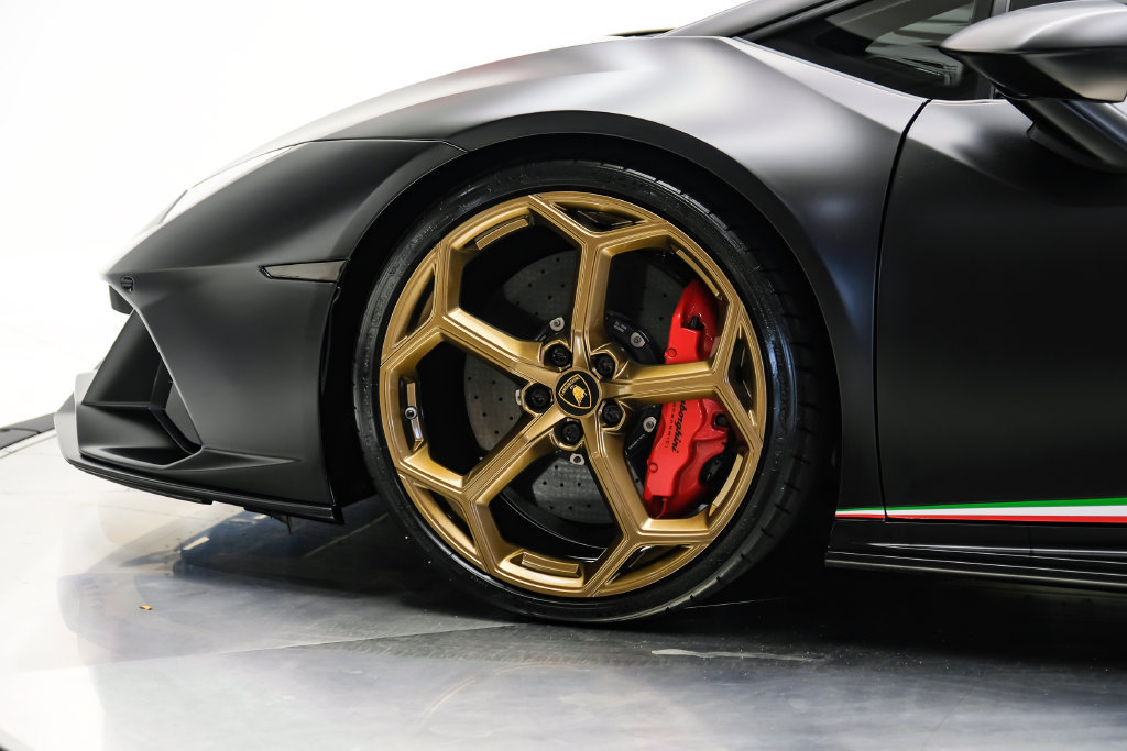 Used 2020 Lamborghini Huracan EVO AWD/4WD image 57