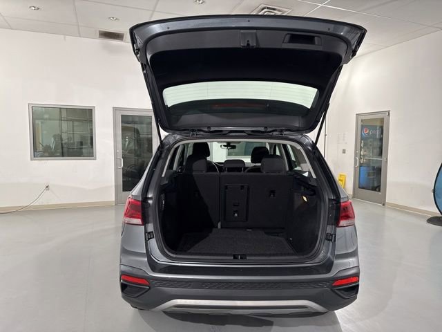 Used 2023 Volkswagen Taos S FWD image 11