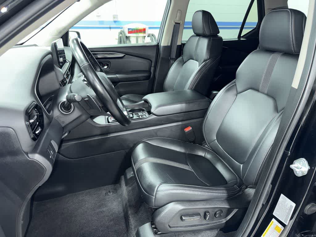 Used 2023 Honda Pilot EX-L image 15