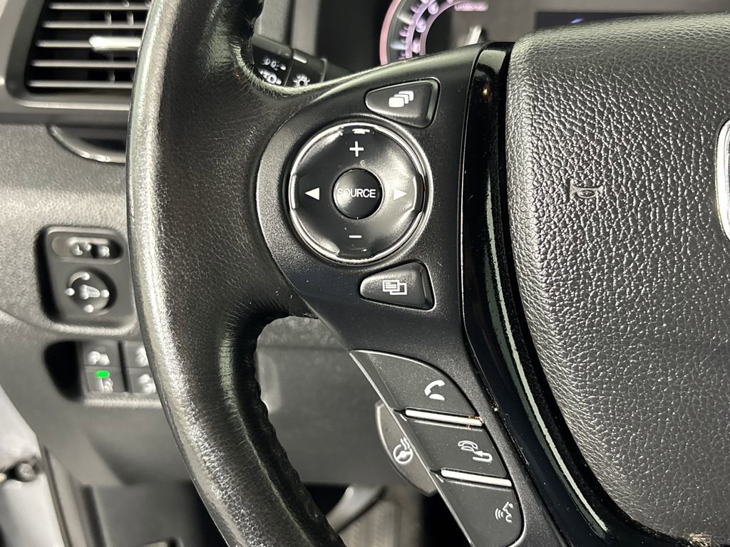 Used 2017 Honda Ridgeline RTL-E image 16