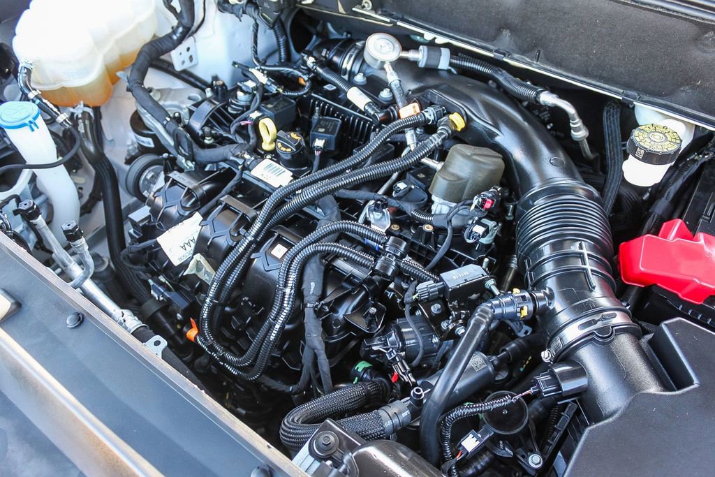 Used 2023 Lincoln Nautilus FWD w/ Premium Package image 32