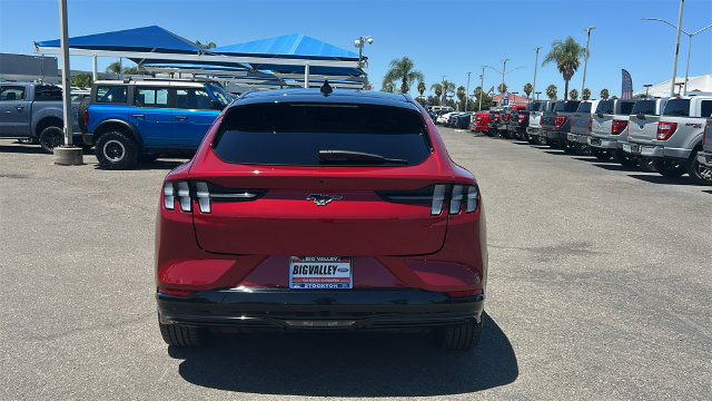 Certified 2022 Ford Mustang Mach-E Premium AWD/4WD image 4