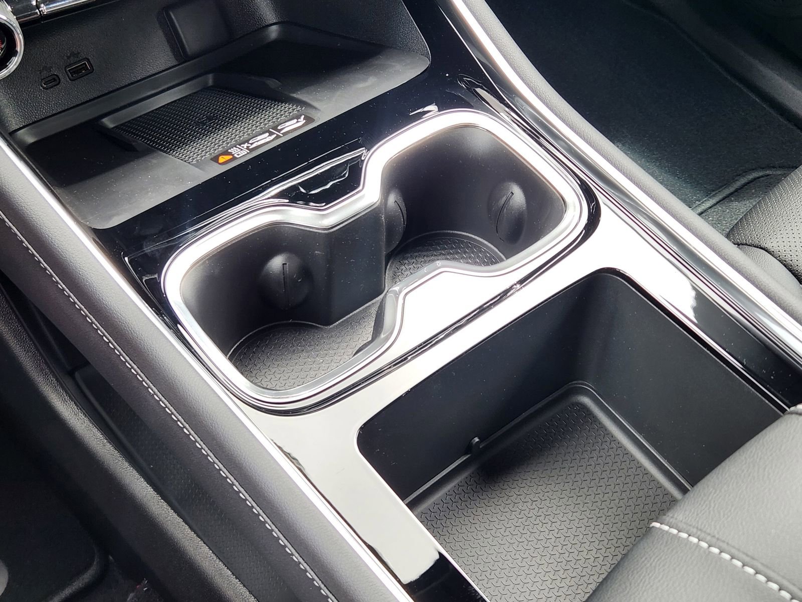 New 2026 Chevrolet Traverse LT w/ Sun and Wheel Package FWD image 19