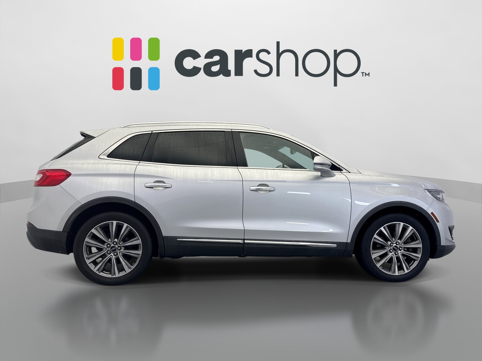 Used 2018 Lincoln MKX Reserve AWD/4WD image 6