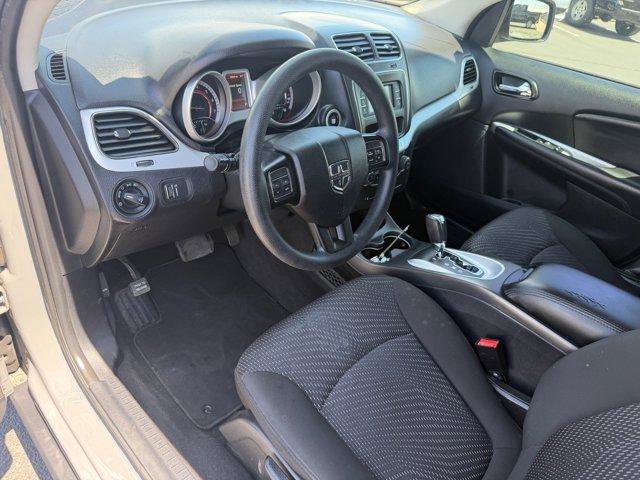 Used 2019 Dodge Journey SE FWD image 14