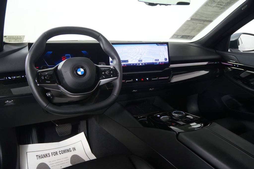 Used 2026 BMW 530i RWD image 17