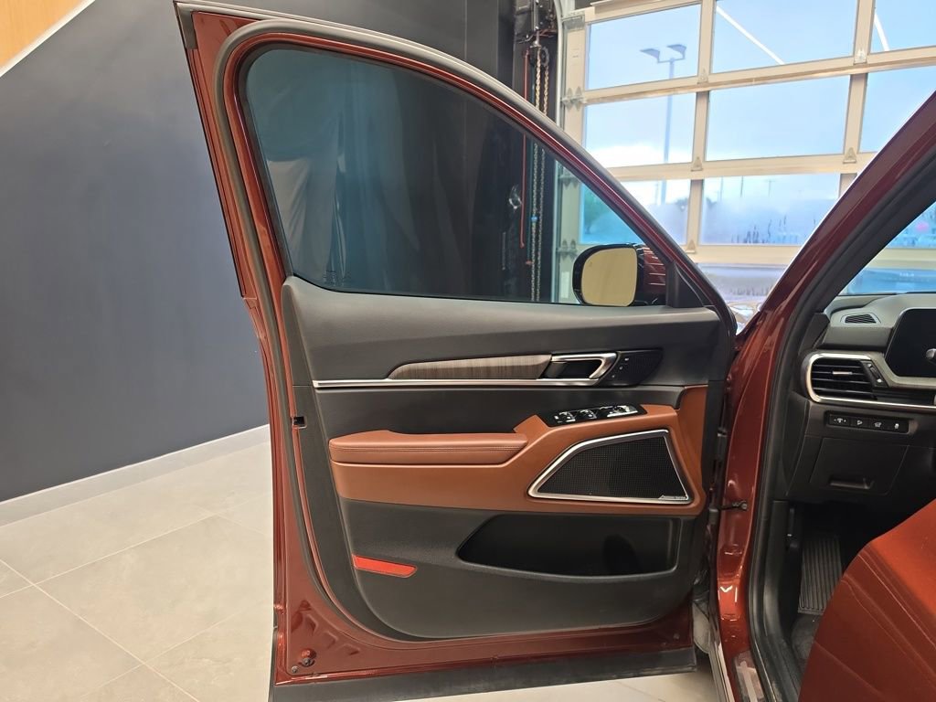 Certified 2024 Kia Telluride SX image 15