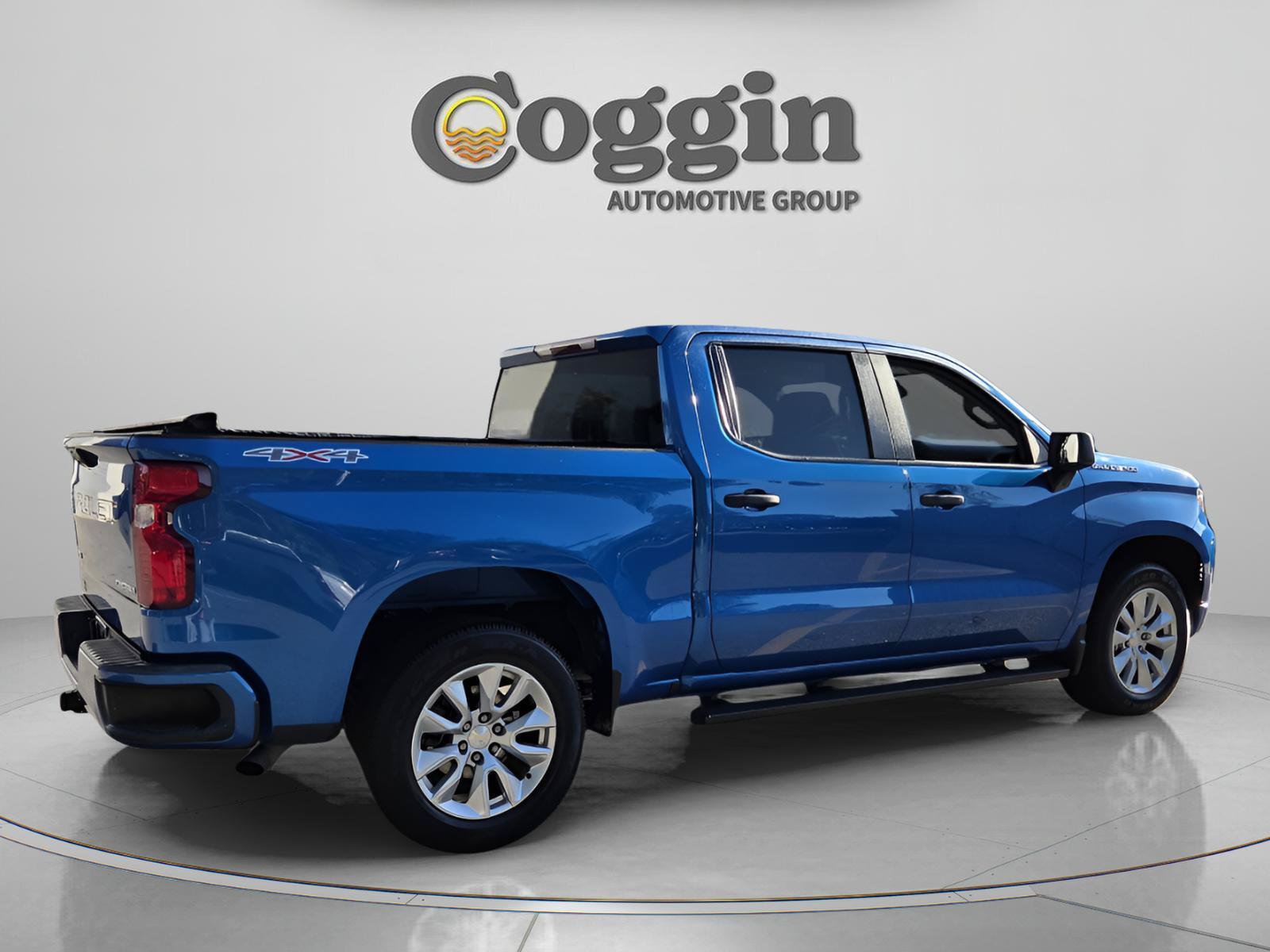 Used 2022 Chevrolet Silverado 1500 Custom AWD/4WD image 5