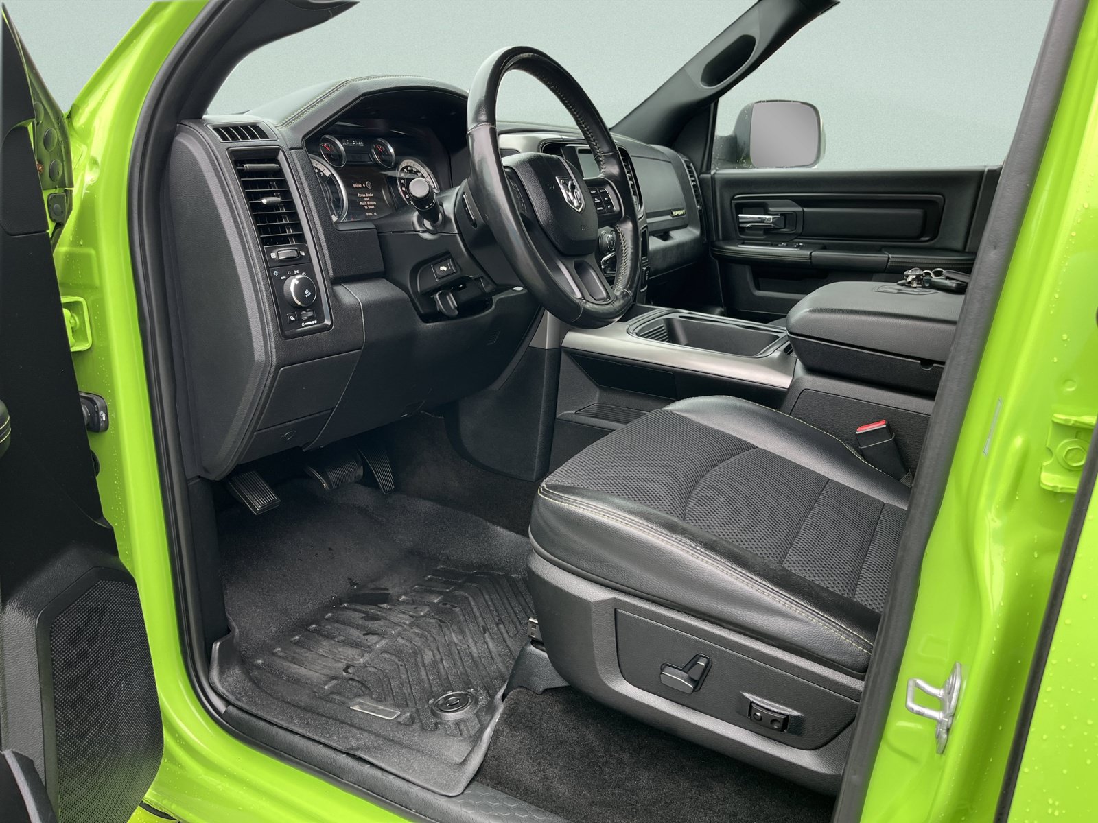 Used 2017 RAM 1500 Sport w/ Sublime Green Sport Package AWD/4WD image 18
