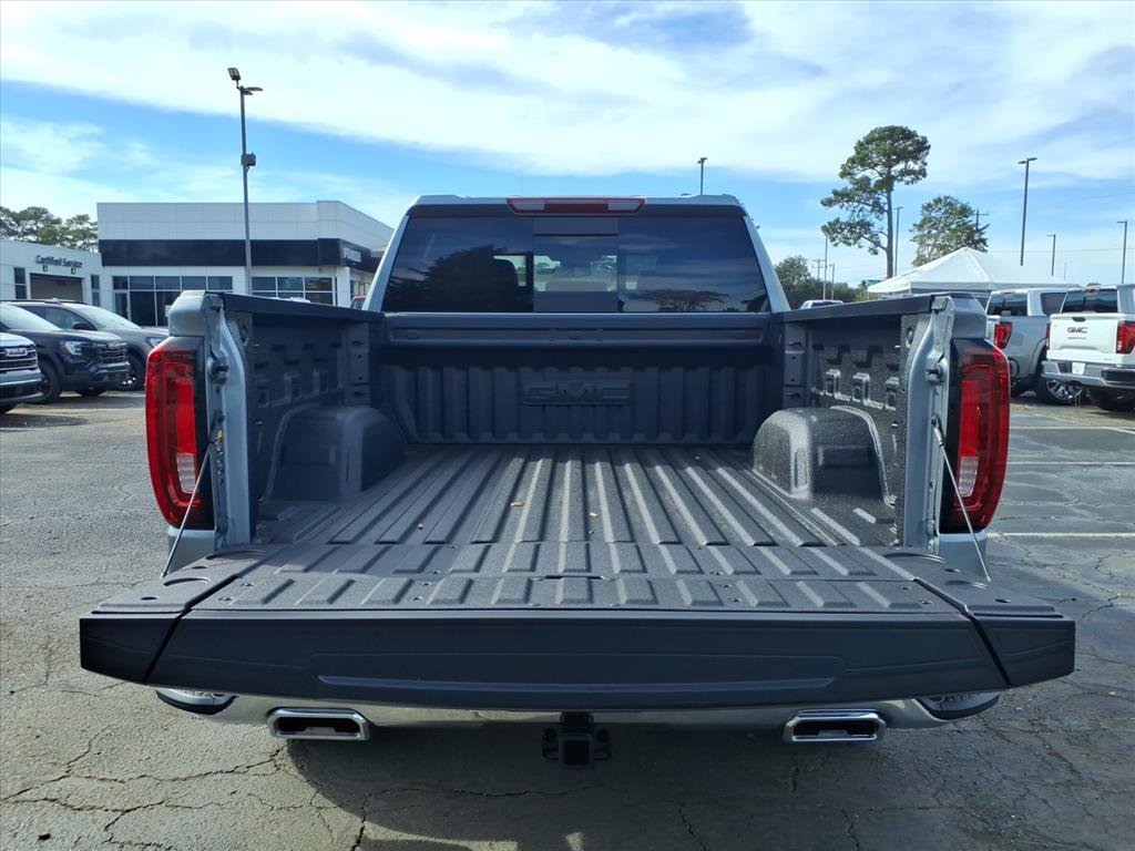 New 2026 GMC Sierra 1500 SLT w/ SLT Premium Plus Package image 6