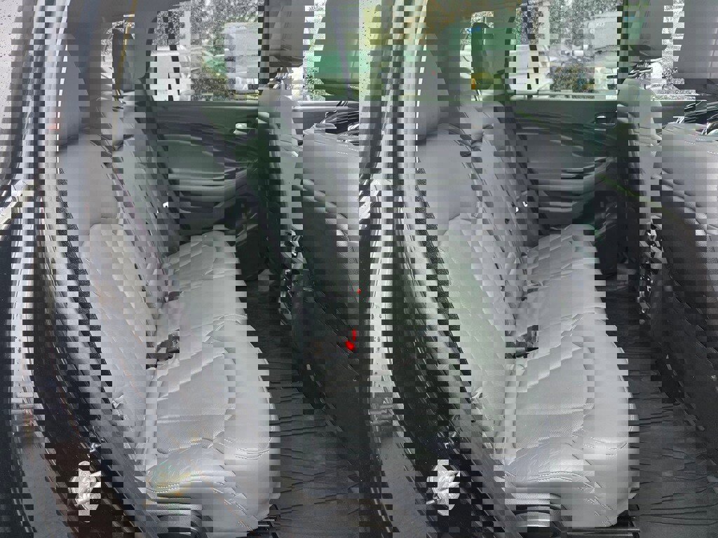 Used 2019 Buick Envision Premium w/ Driver Confidence Package image 25