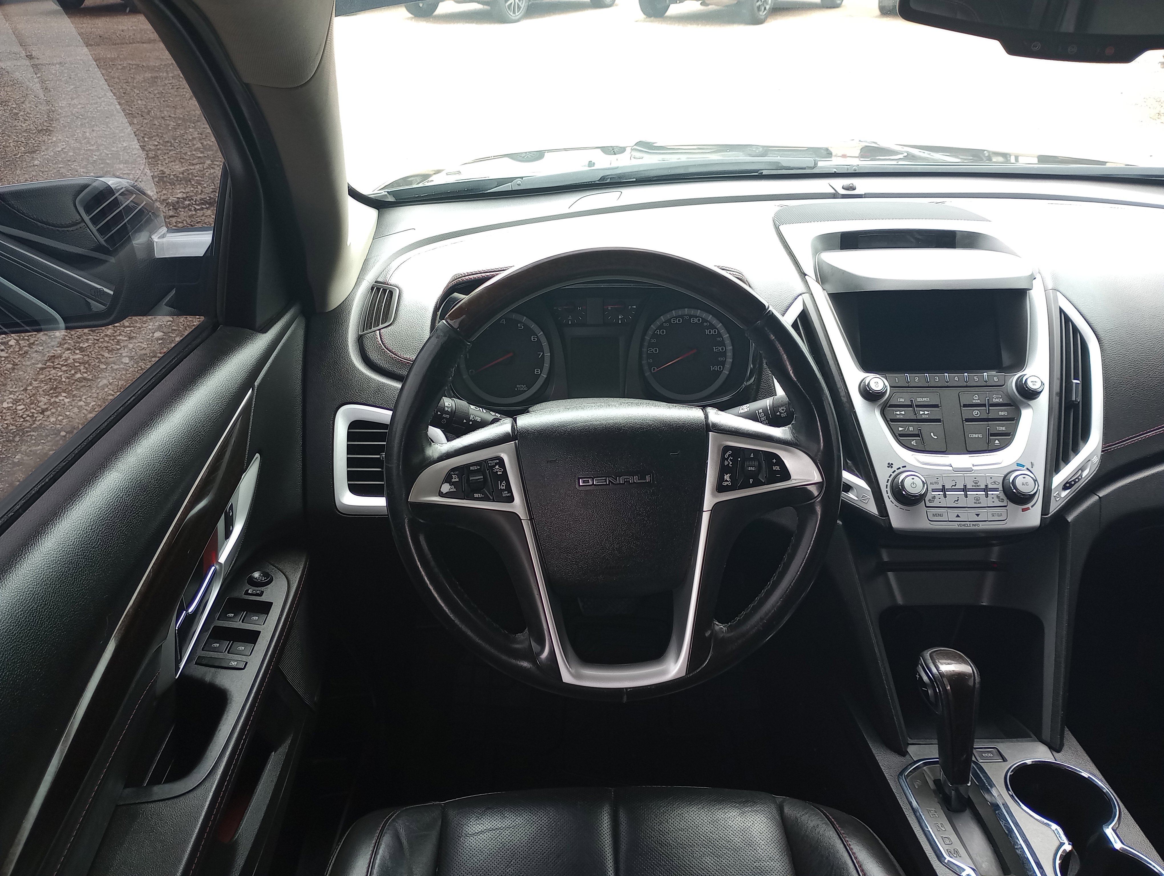 Used 2014 GMC Terrain Denali FWD image 9