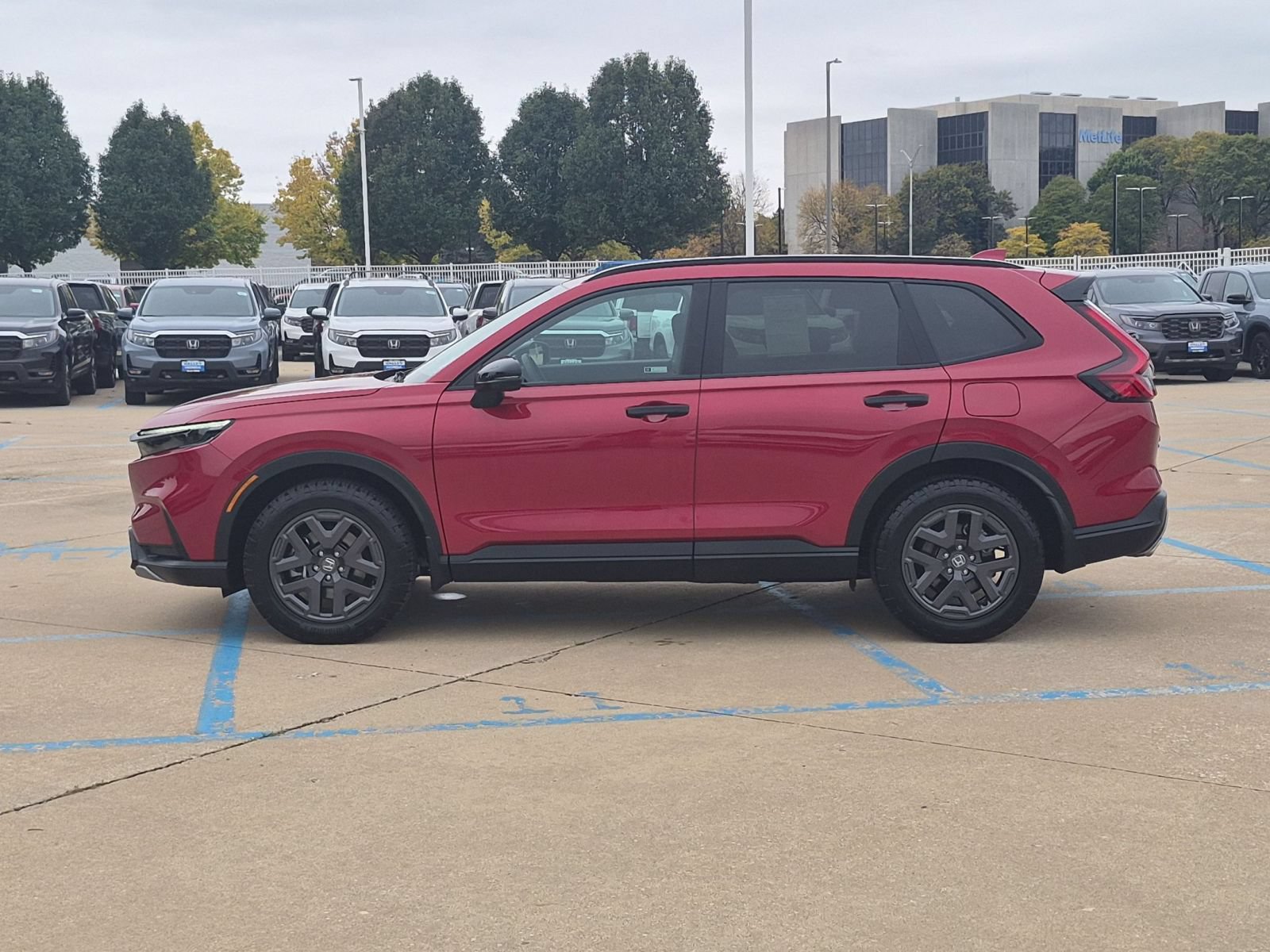 Certified 2026 Honda CR-V TrailSport image 10
