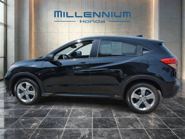 Used 2017 Honda HR-V EX-L image 2