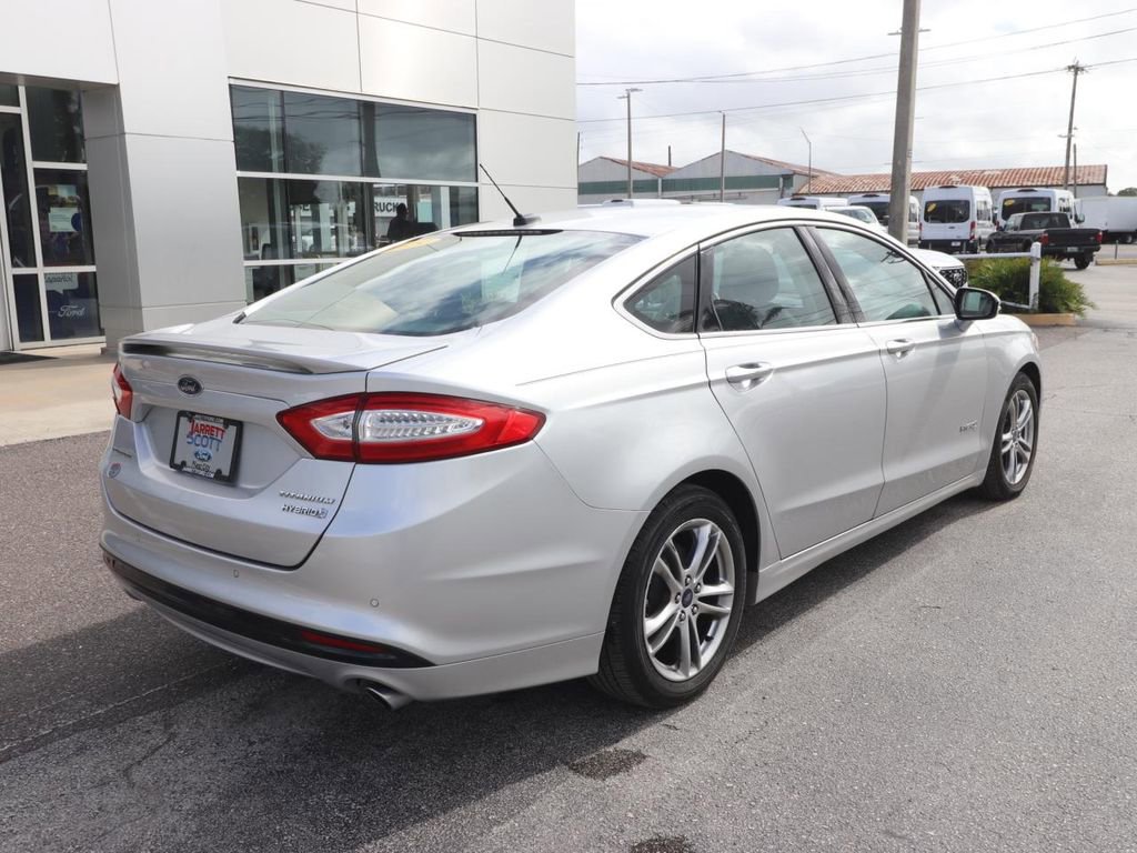 Used 2015 Ford Fusion Titanium image 15