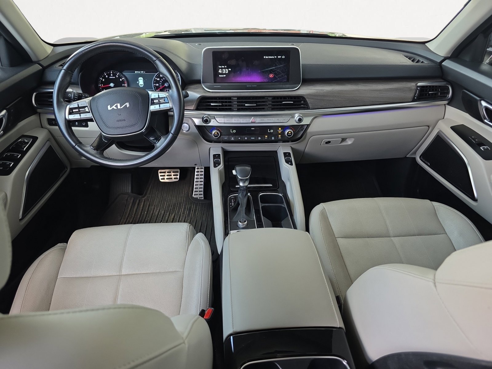 Certified 2022 Kia Telluride SX w/ Towing Package FWD image 2