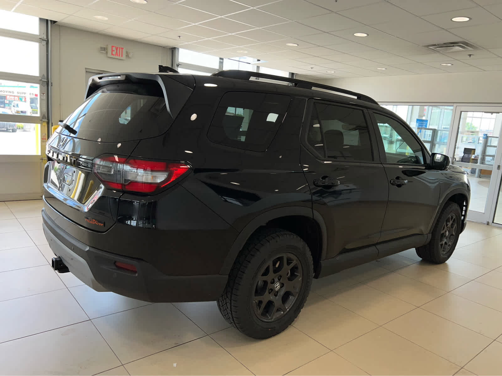 New 2025 Honda Pilot TrailSport image 6