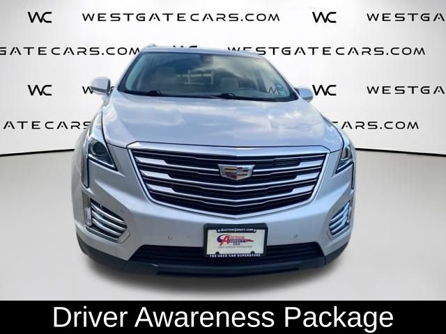 Used 2017 Cadillac XT5 Luxury w/ Driver Awareness Package FWD image 5
